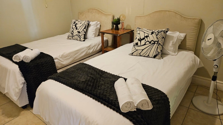 To Let 2 Bedroom Property for Rent in De Waterkant Western Cape